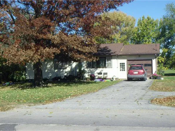 1003 W Mary St, Ottumwa, IA 52501