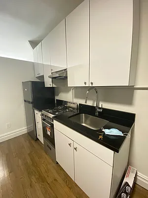 Rented by MOTION New York | media 11