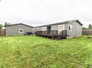 560 N Hezzie Ln, Molalla, OR 97038