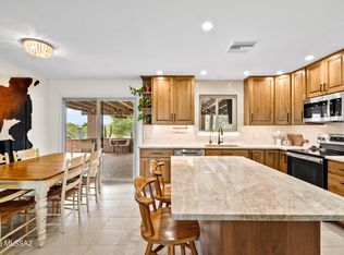 10181 N Hacienda Hermosa Dr, Oro Valley, AZ 85737