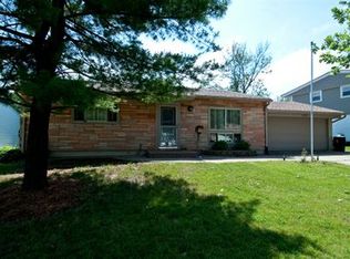 403 Concord Dr, Streamwood, IL