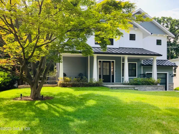 34 Wescott St, Riverside, CT 06878