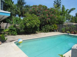 2415 Coolidge St, Hollywood, FL 33020