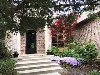 2nd image of 145 Jellico Cir