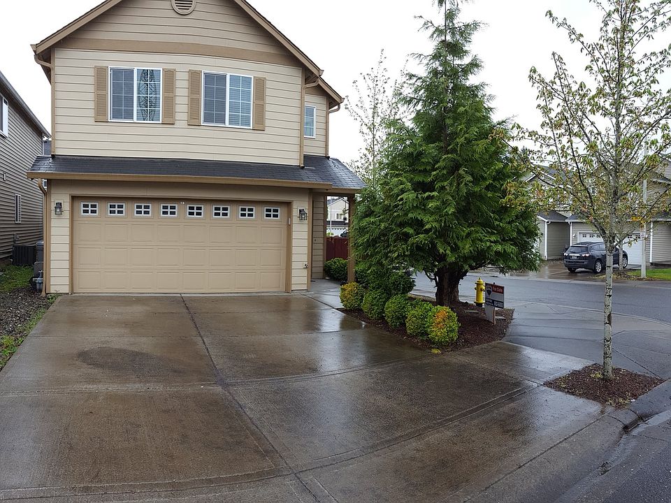 1st image of 5905 NE 64th St