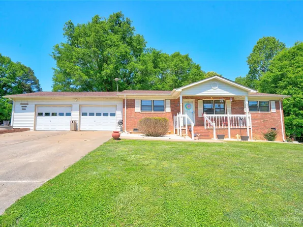 115 Rockman Rd, Grover, NC 28073