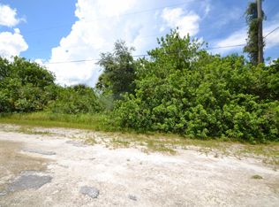 643 Wisham St SW, Palm Bay, FL 32908