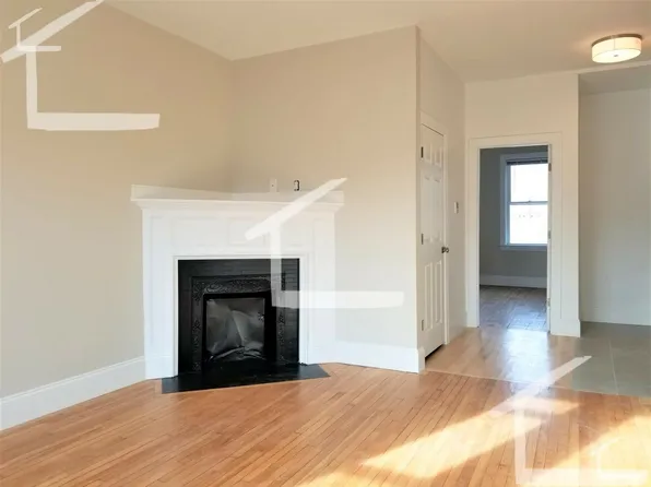 13 Gardner St, Allston, MA