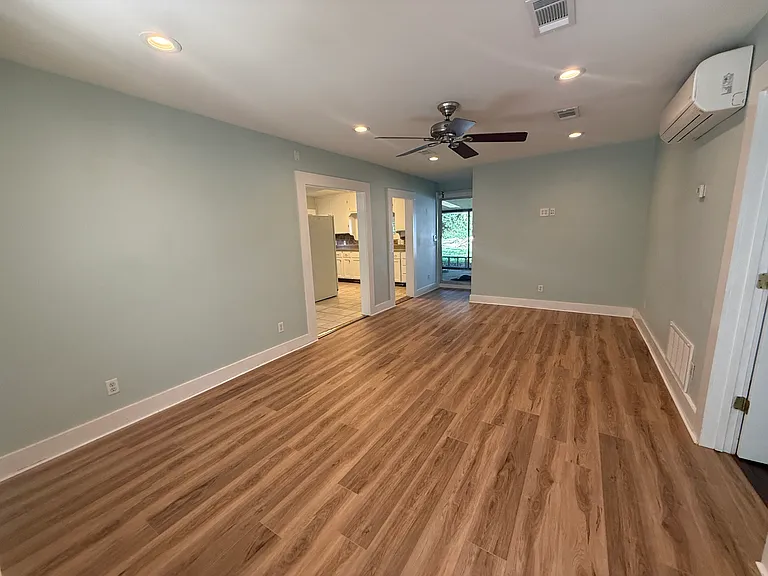 718 Bayou Blvd — Photo 3