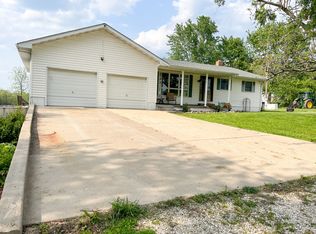 20985 E Highway 32, Boss, MO 65440
