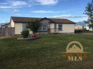 489 Red Oak Dr, Belgrade, MT 59714