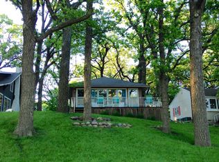 2416 Burr Oak Rd, Milford, IA 51351