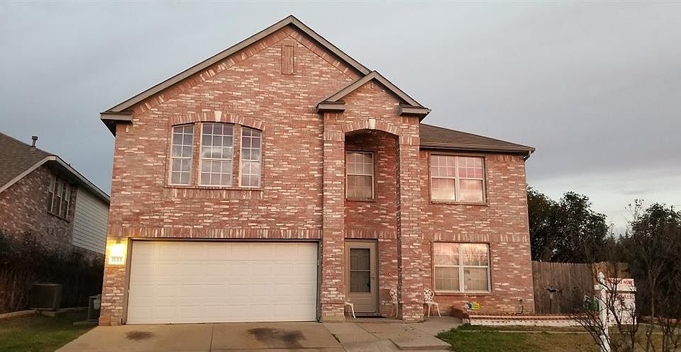 1st image of 1805 Saint Lawrence Way