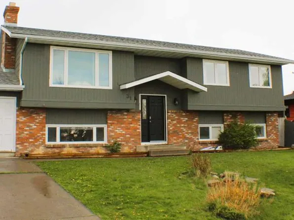 31 E Schofield Pl, Pincher Creek, AB T0K 1W0