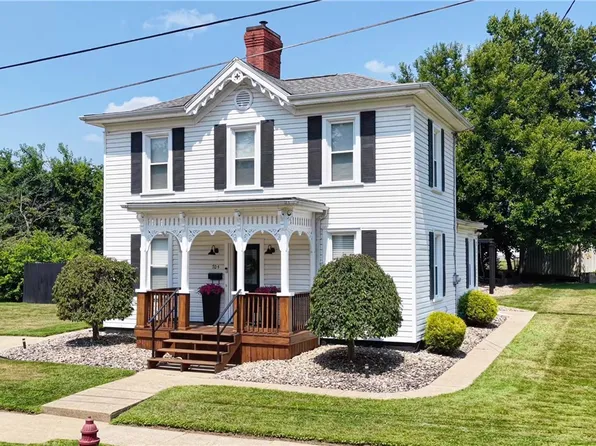 704 Pomeroy Pike, Belpre, OH 45714