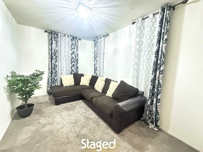 1829 W Spur Dr — Photo 18