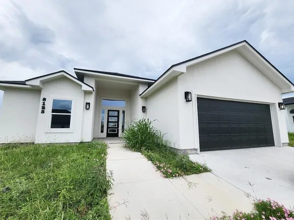 8125 Berenstain Dr, Corpus Christi, TX 78414