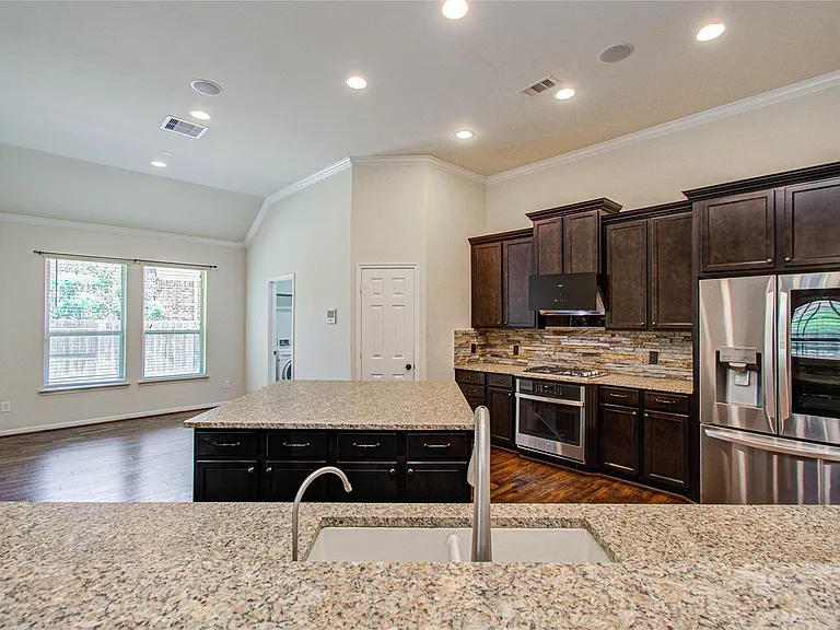 28666 Pleasant Forest Dr — Photo 20