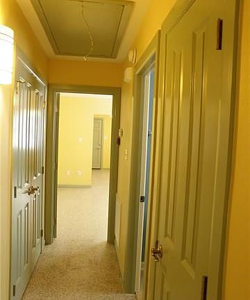 4th image of 4318 Burgundy St