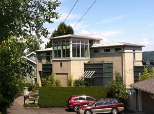 10312 Riviera Pl NE, Seattle, WA 98125