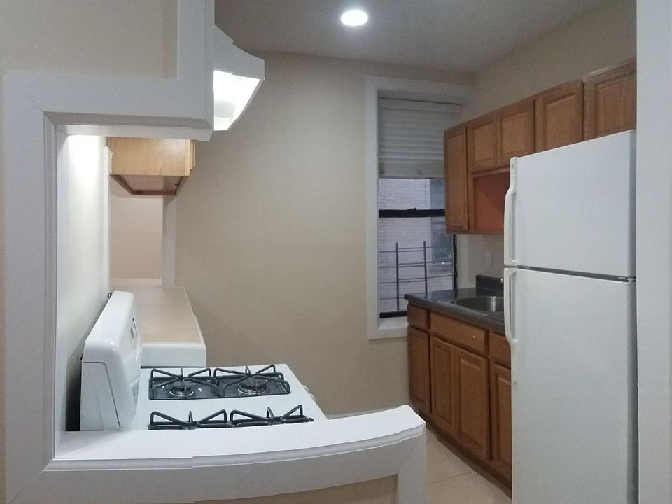 1st image of 2350 Creston Ave APT 2E