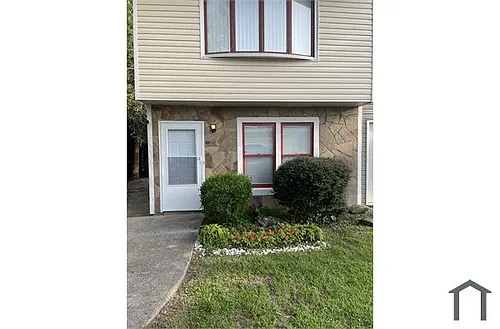 4836 Mamie Carter Dr Photo 1