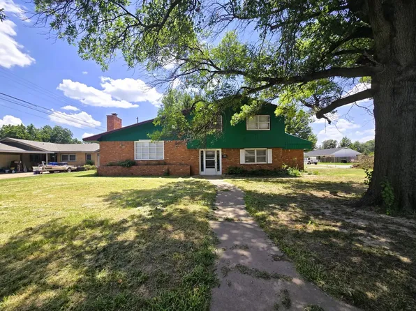 2913 W Maine Ave, Enid, OK 73703