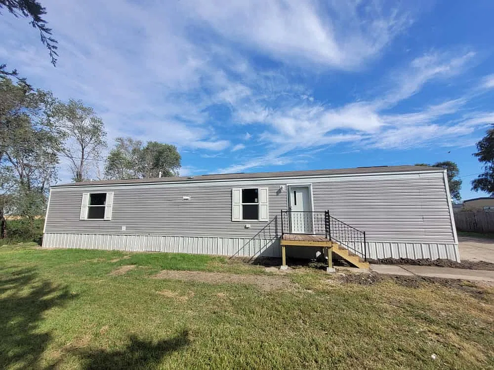 4954 W Highway 30 — Photo 2