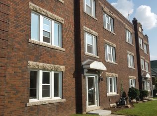 3 Connaught Ave S #12, Hamilton, ON L8M 3C3