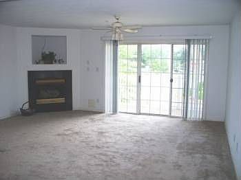 3rd image of 917 Charnell Dr APT 203