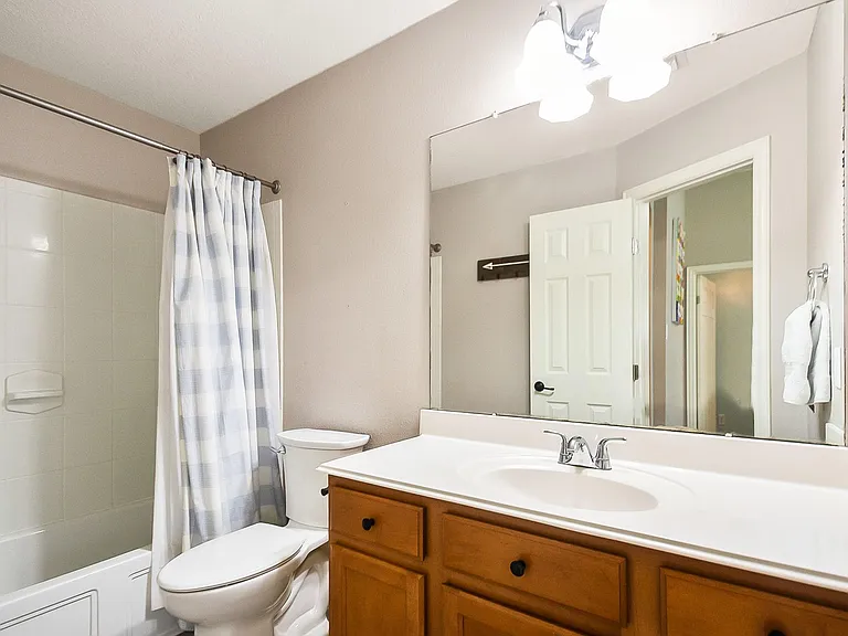 11302 N Creekwood Hills Ln — Photo 16