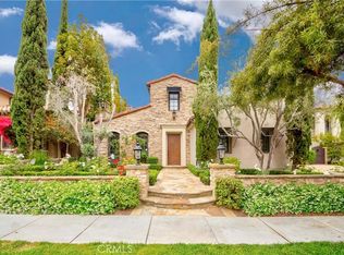 23 Blue Smt, Irvine, CA 92603