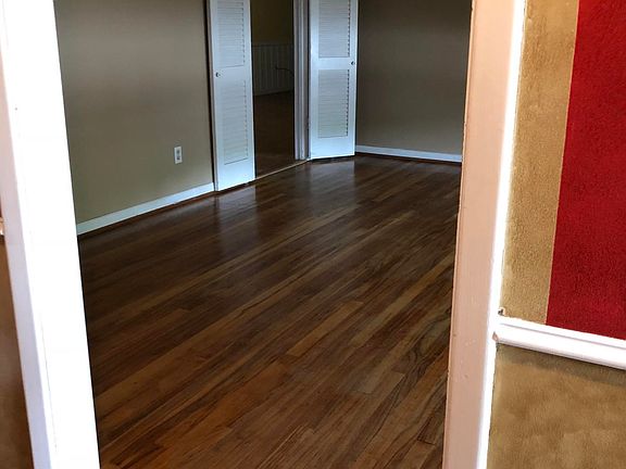 4th image of 4014 Tucson Dr