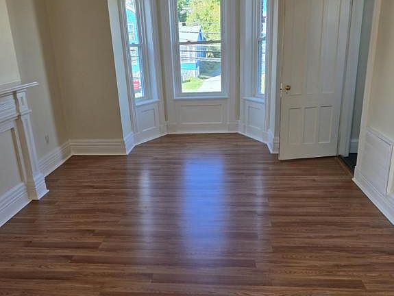 3rd image of 69 Saratoga Ave Floor 2