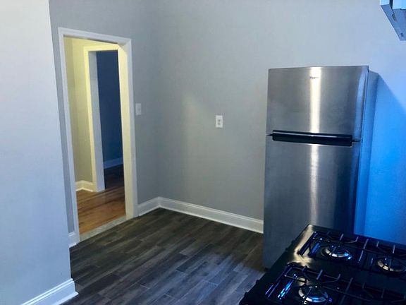 2nd image of 3572 Dekalb Ave APT 4A