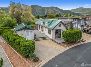 Vista Del Lago, Manson, WA 98831