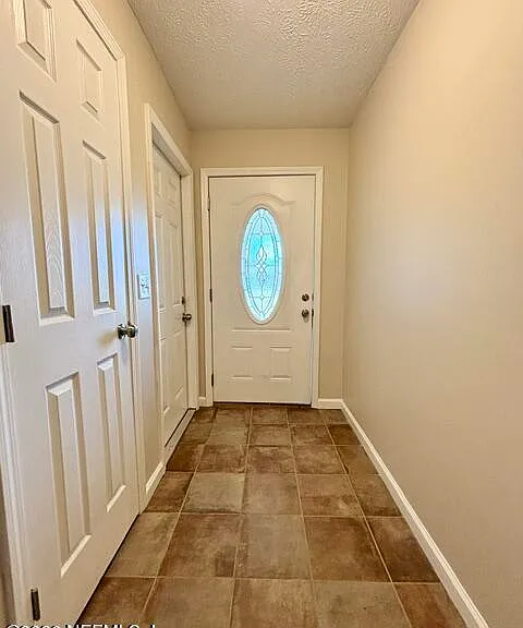 1747 Papaya Dr N — Photo 7