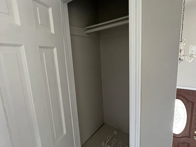 170 Borman Ave — Photo 17