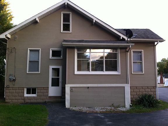 3rd image of 2213 Saint Clair River Dr