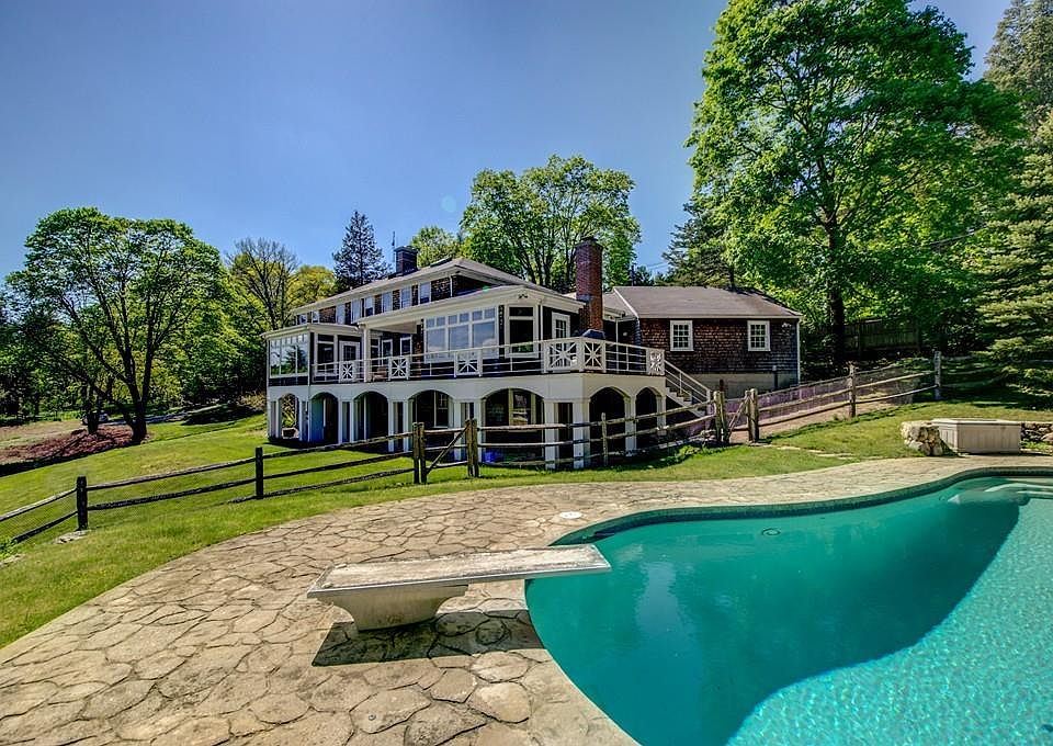 82 Farm St, Dover, MA 02030 Zillow