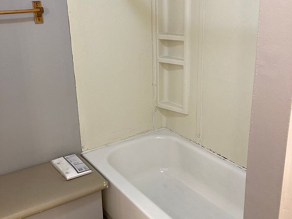 5th image of 1008 N 6th St #1008