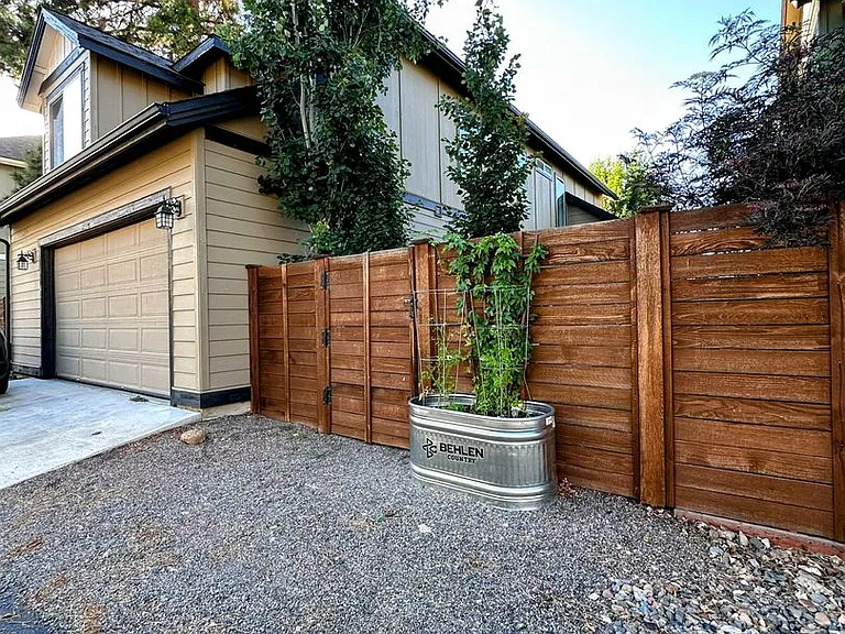 20523 Stanford Pl — Photo 41
