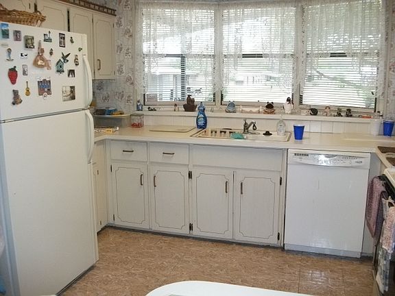 2nd image of 1925 Harden Blvd Lot 139