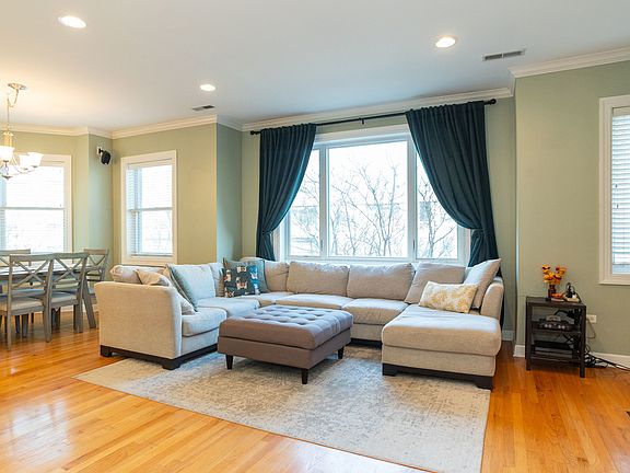 3rd image of 3444 N Ashland Ave APT 3N