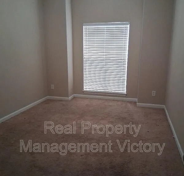 6133 Letson Farms Dr — Photo 7