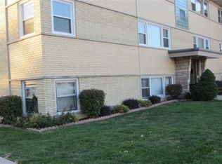 2800 N 72nd Ct APT 1, Elmwood Park, IL 60707