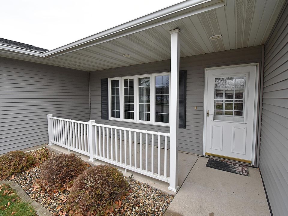 116 Cardinal Ct, Independence, IA 50644 | Zillow