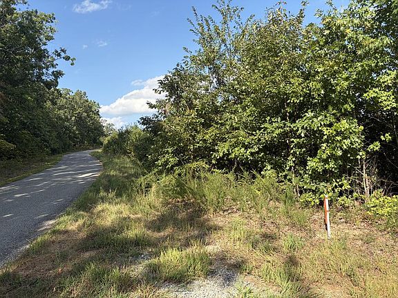 3rd image of 2028 Ashcake Creek Rd