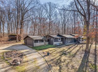 1645 Orchard Dr, Akron, OH 44333