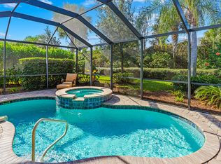 568 SE Monet Dr, Port Saint Lucie, FL 34984